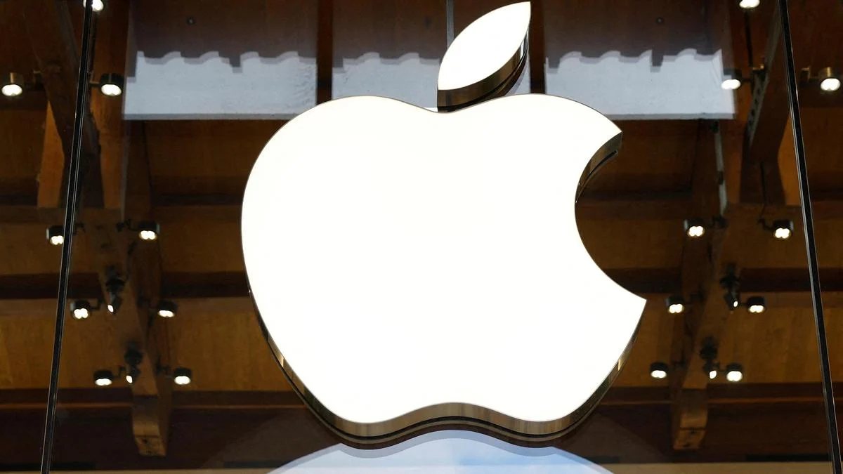 Delhi High Court Mandates Apple’s Cooperation in Landmark Indian Antitrust Probe, Denies Full Stay