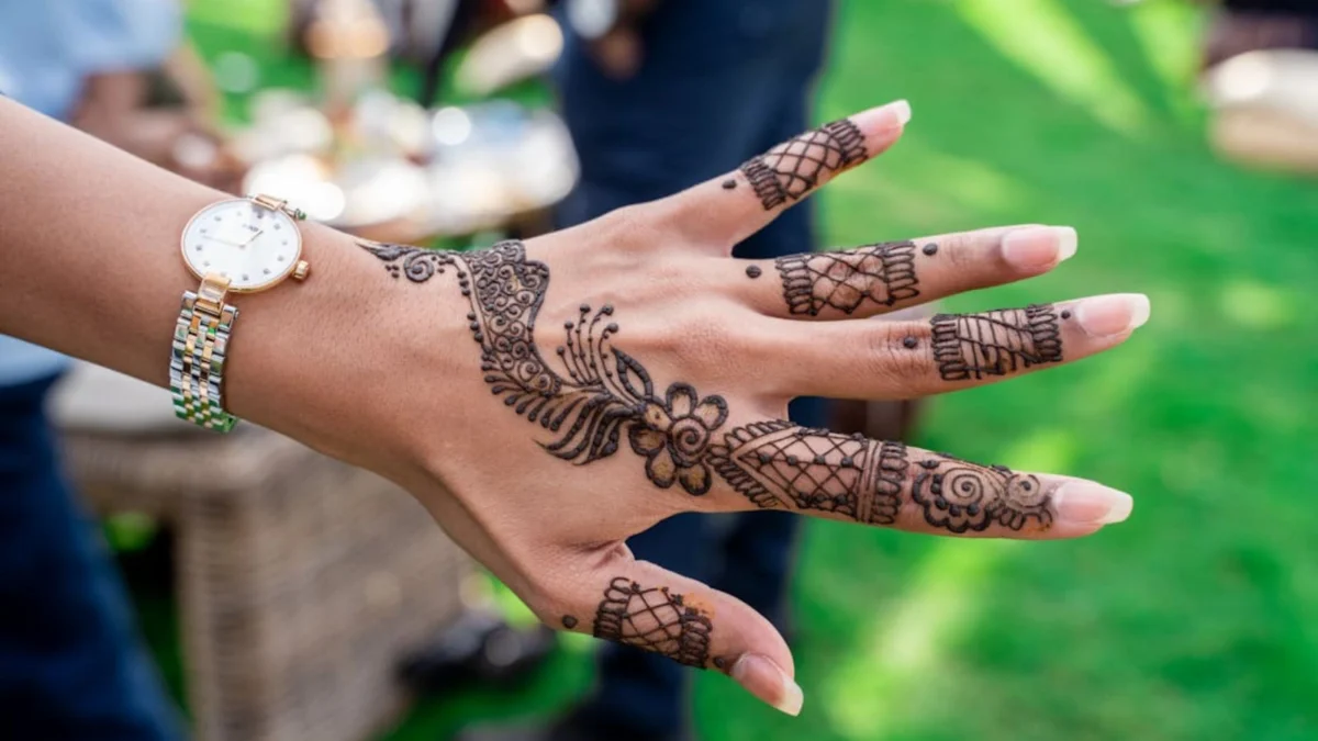 Eid al-Fitr 2026: Embrace Festive Grace with Pinterest-Worthy Mehendi Designs