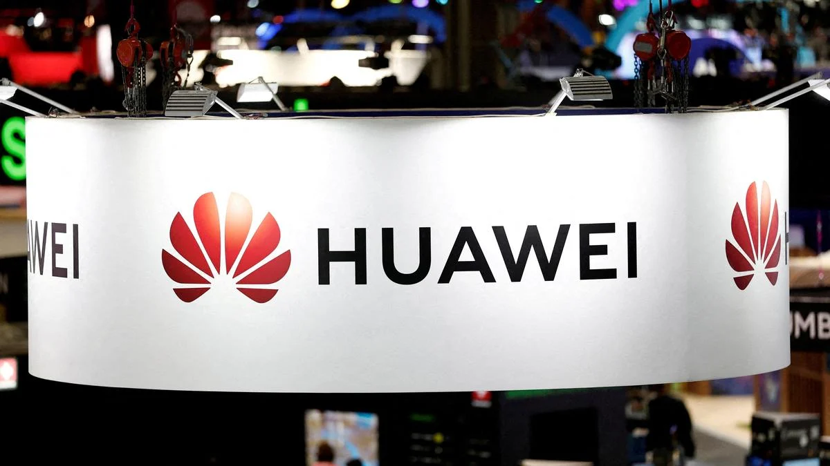 Huawei Unveils Groundbreaking Chip Breakthrough, Challenging US Sanctions and Reshaping Global Tech Landscape