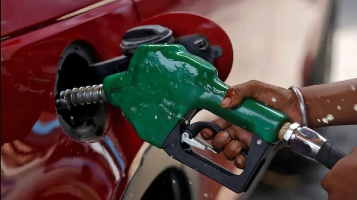 India Imposes Windfall Tax on Petrol Exports Amidst Geopolitical Volatility, Adjusts Diesel and ATF Levies