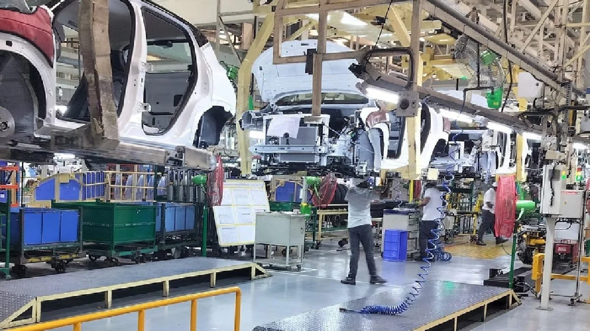 India’s Industrial Barometer Undergoes Major Overhaul: IIP Base Year Shifts to 2022-23, Broadening Scope for a Modern Economy