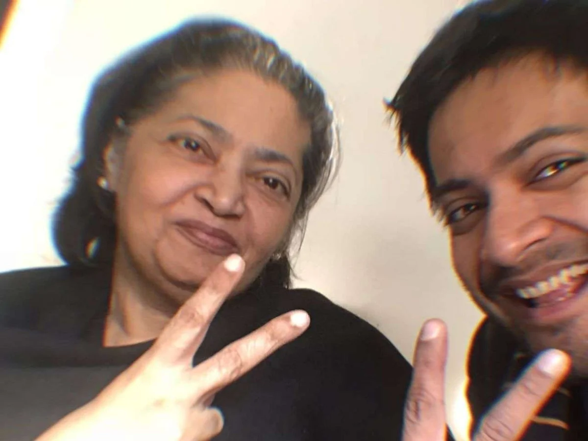 A Son’s Enduring Love: Ali Fazal’s Heartfelt Tribute to His Late Mother on Her Sixth Death Anniversary