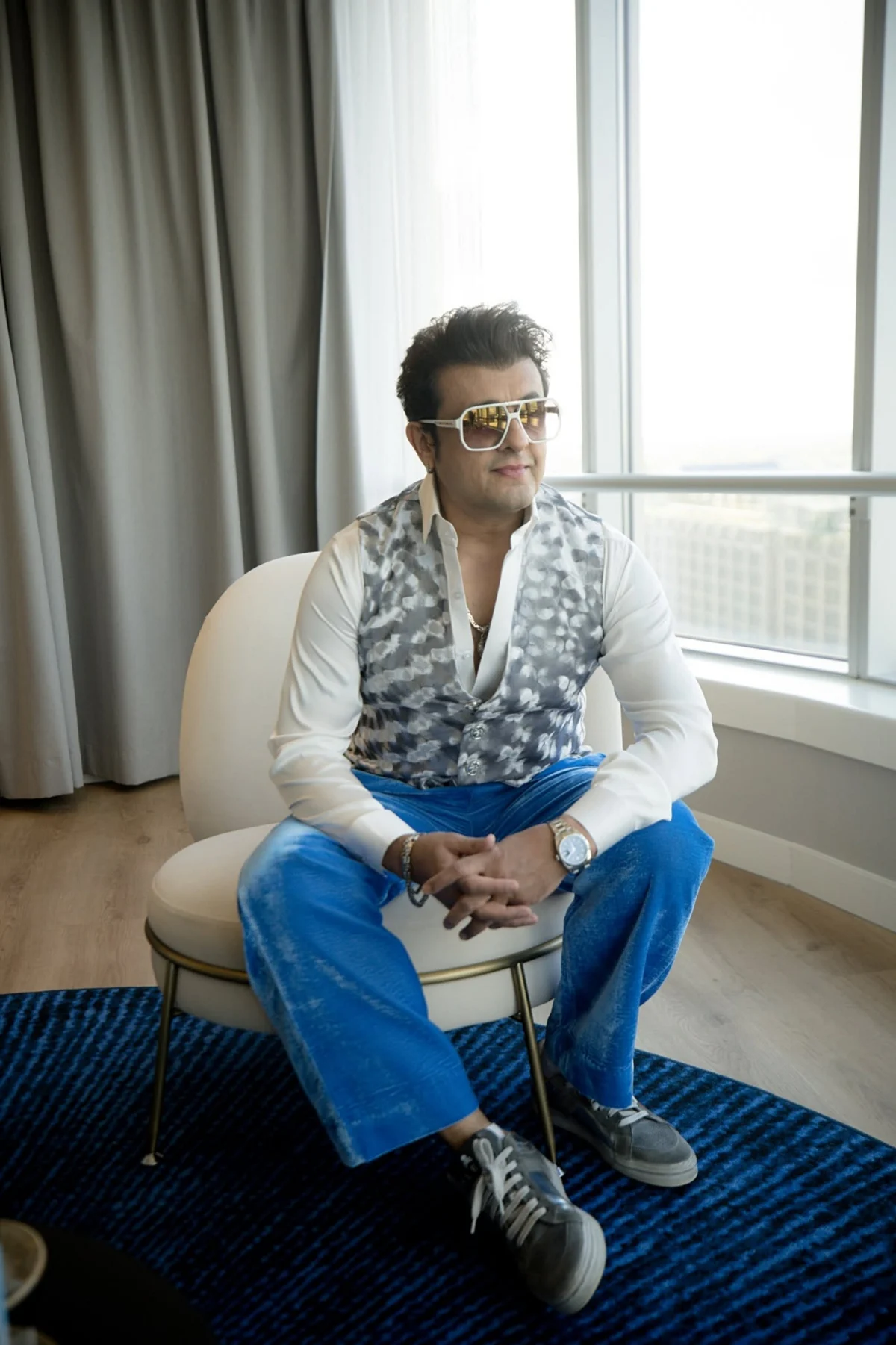 Sonu Nigam’s Health Battle: Understanding the Pain of a Pinched Nerve