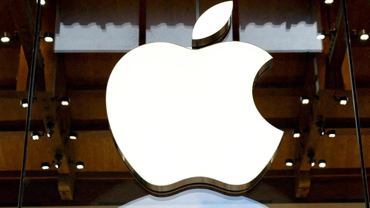 Apple Dethrones Nvidia as World’s Most Valuable Company Amid Shifting AI Landscape