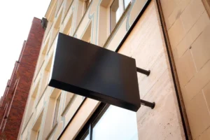Elevating Curb Appeal: The Architectural Shift Toward Stainless Steel Nameplates in Modern Residential Design