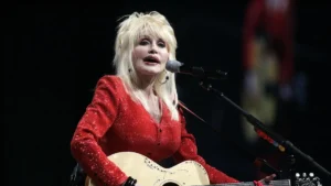 A Luminary Fades: Country Music Icon Dolly Parton Dies at 80