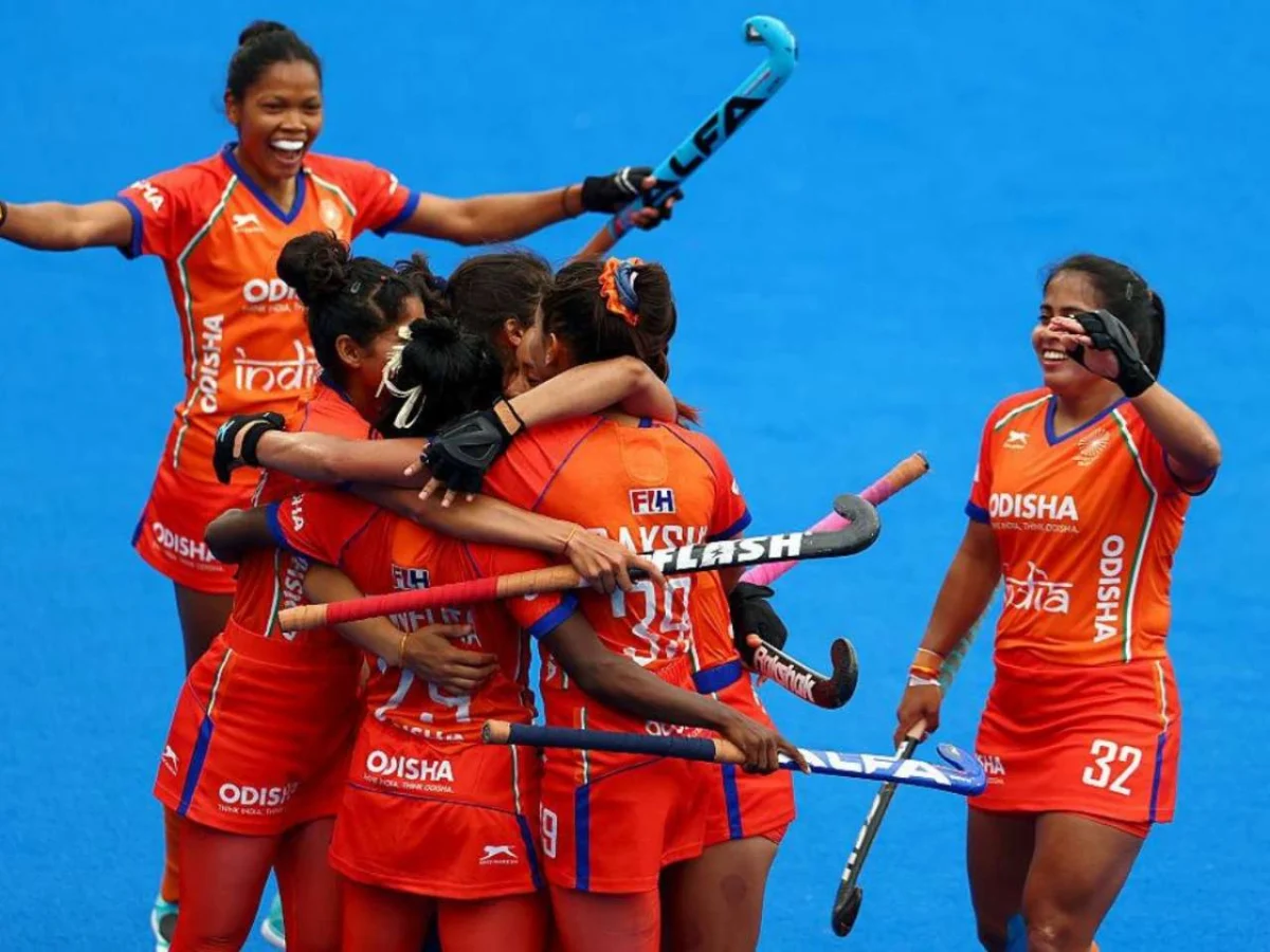 India Women Forge Ahead: A Gritty Draw Against England Secures World Cup Quarter-Final Berth
