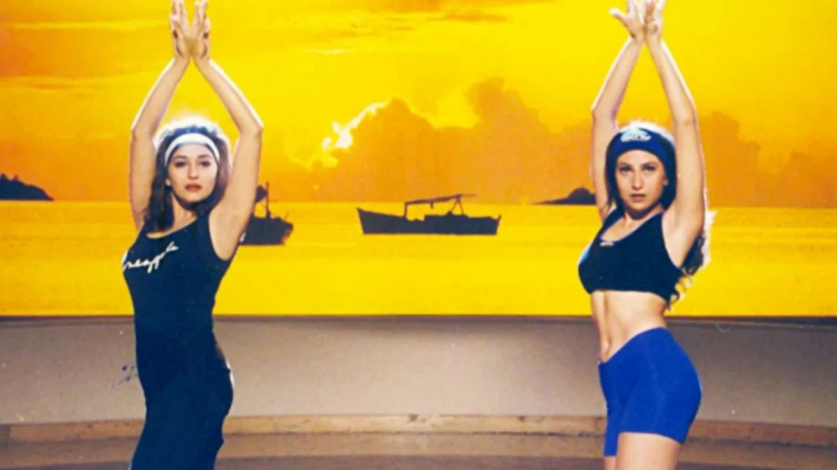 Karisma Kapoor: The Enduring Grace of Dance and the Art of Expression in Bollywood