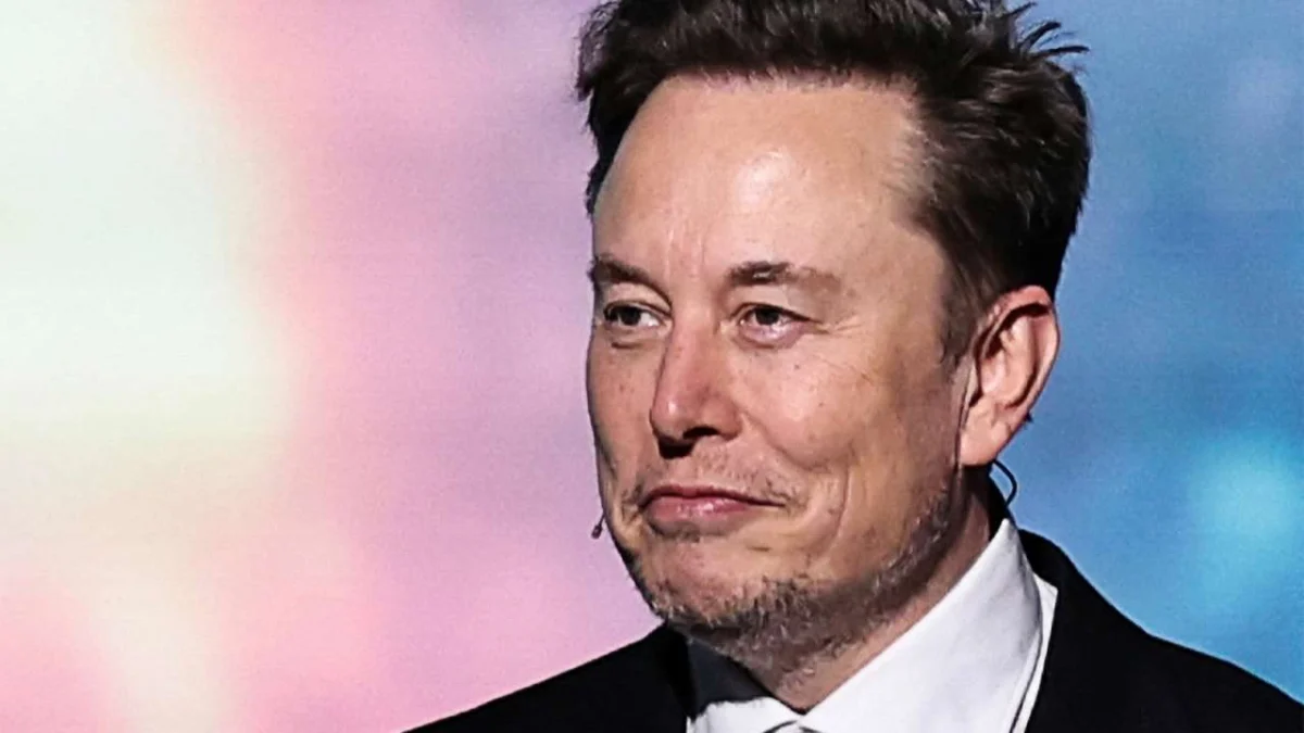 Starlink’s Persistent Bid for India: Elon Musk Eyes Untapped Rural Markets Amidst Regulatory Labyrinth