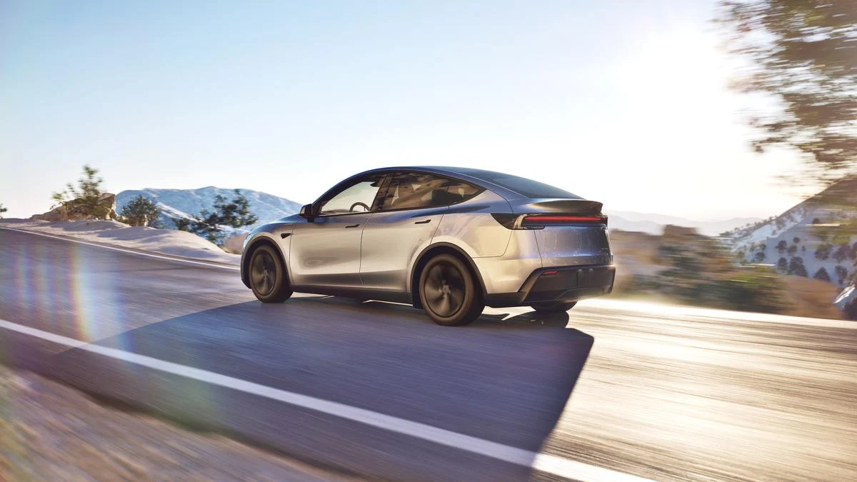 Tesla Accelerates Indian Market Penetration with Launch of 2026 Model Y Premium Rear-Wheel Drive