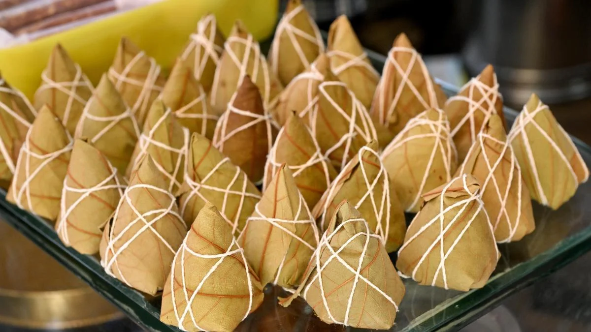 The Ghee-Scented Legacy: A 130-Year Journey of Madurai’s Aathi Kalathu Original Nei Mittai Kadai