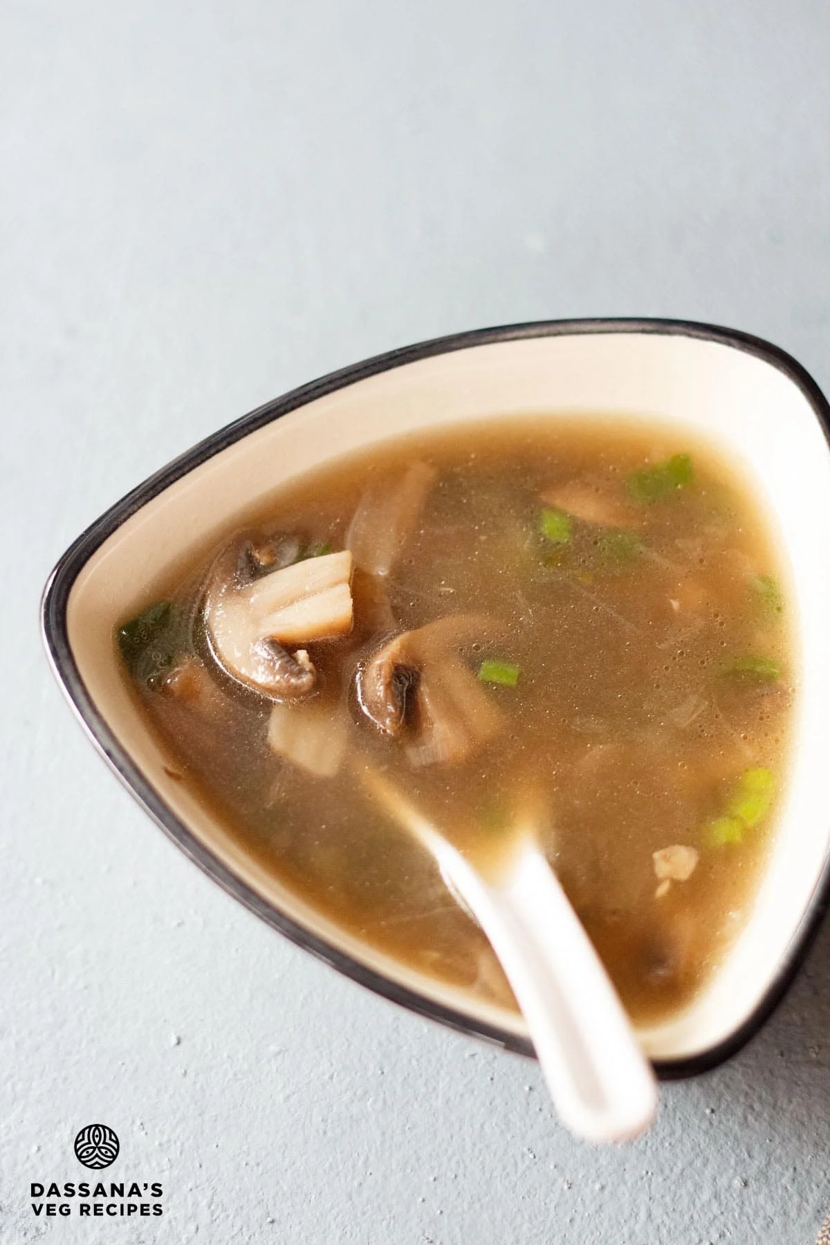 The Rise of Minimalist Gastronomy: How a Simple Chinese Mushroom Soup is Redefining Wellness Cooking
