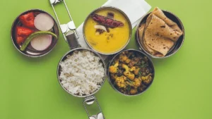 The Vanishing Tiffin: Decoding Chennai’s Culinary Transition from Steel Boxes to Digital Screens