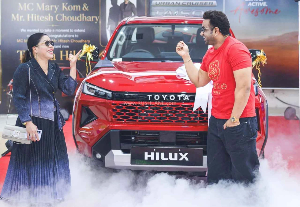 Toyota Kirloskar Motor Commences Deliveries of 9th-Generation Hilux: Boxing Legend Mary Kom Receives First Unit
