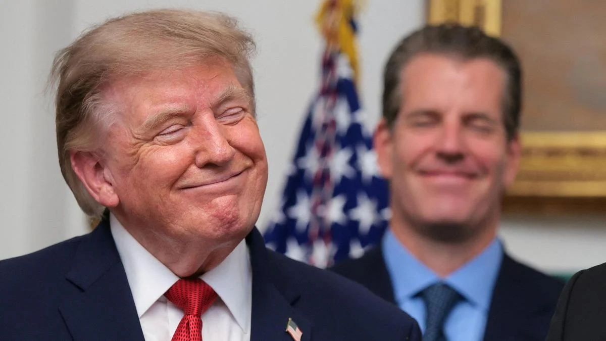 Trump Administration Deepens Ties with Crypto Sector Amid Regulatory Push and Ethical Scrutiny