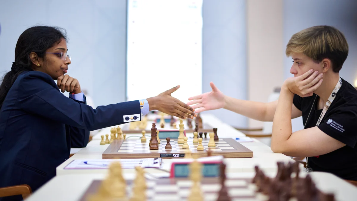Indian Women’s Chess Team Stumbles Against Poland, Title Defence Faces Early Blow in Samarkand