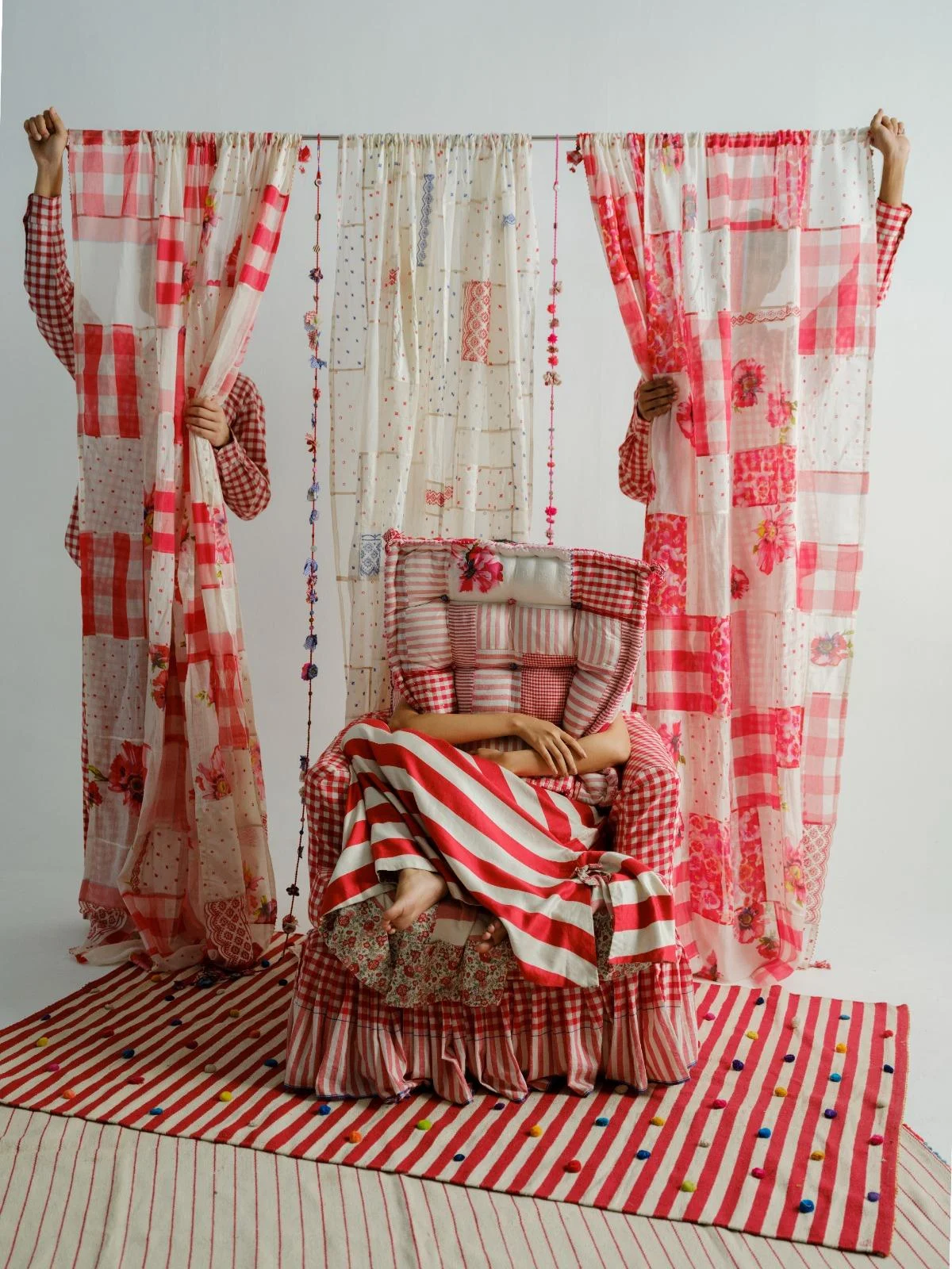 Péro’s Whimsical World Unfolds in Home Decor: A Natural Evolution of Storytelling Through Textiles