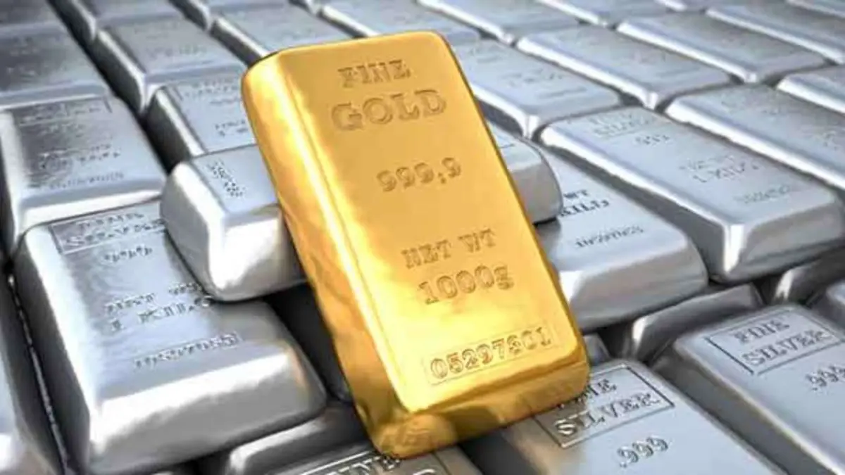 Gold and Silver Markets in India Witness Nuanced Shifts Amidst Global Tensions and Domestic Demand on October 10, 2026